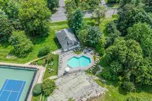 100 Brook Hills Cir, White Plains, NY 10605 - Photo 26