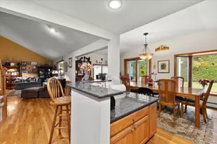 9 Donald Dr, Old Bethpage, NY 11804 - Photo 8