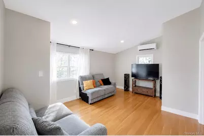 46 Stone Lane, Levittown, NY 11756 - Photo 14