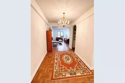 420 West 206th Street #3G, New York (Manhattan), NY 10034 - Photo 1