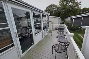 69 Dogwood Ln, Manorville, NY 11949 - Photo 4