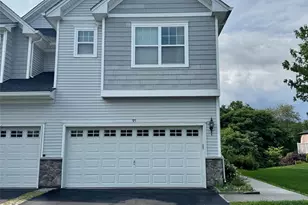 95 Meadow View Dr, Middletown, NY 10940 - Photo 2