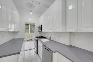 640 Pelham Rd, New Rochelle, NY 10805 - Photo 14