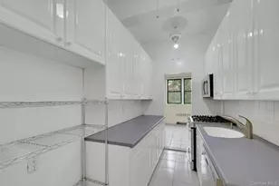 640 Pelham Rd, New Rochelle, NY 10805 - Photo 12