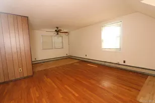43 Ivanhoe Pl, Valley Stream, NY 11580 - Photo 8