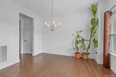 20 Karen Court, Poughkeepsie, NY 12603 - Photo 4