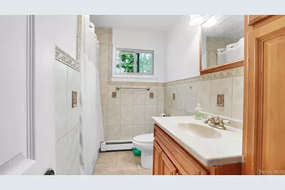91 Mohawk Avenue, Deer Park, NY 11729 - Photo 20