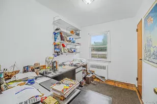 28 Greenvale Ln, Syosset, NY 11791 - Photo 8