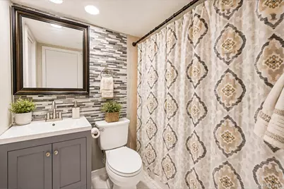 65 Avenue D, Farmingville, NY 11738 - Photo 10