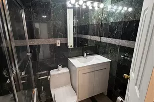 34-51 Leavitt St, Flushing, NY 11354 - Photo 6