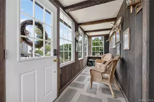 42 Cedar St, Islip, NY 11751 - Photo 6