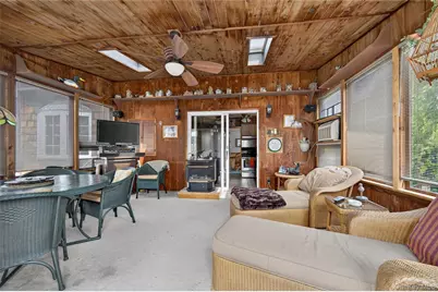 42 Cedar Street, Islip, NY 11751 - Photo 20