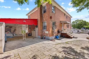 150-26 122nd St, Ozone Park, NY 11420 - Photo 8