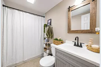150 Serpentine Lane, Islandia, NY 11749 - Photo 14