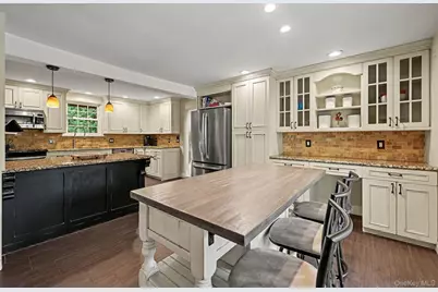 1800 Saw Mill River Road, White Plains, NY 10607 - Photo 16