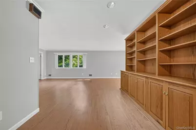 196 Long Hill Drive #B, Yorktown Heights, NY 10598 - Photo 8