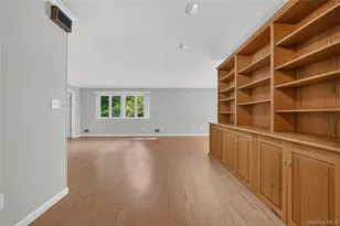 196 Long Hill Dr, Yorktown Heights, NY 10598 - Photo 8