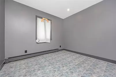371 Grand Boulevard, Deer Park, NY 11729 - Photo 18