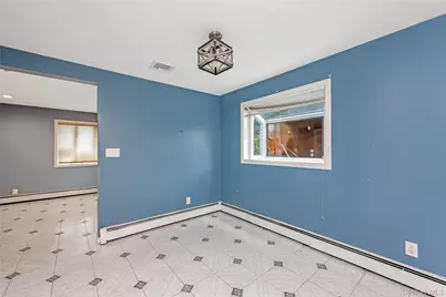 371 Grand Boulevard, Deer Park, NY 11729 - Photo 8