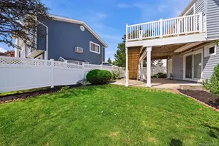 133 Meister Blvd, Freeport, NY 11520 - Photo 22