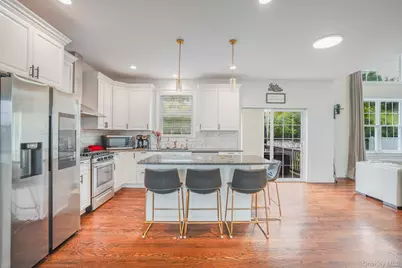 149 Stratford Drive, Poughkeepsie, NY 12603 - Photo 8