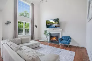 149 Stratford Dr, Poughkeepsie, NY 12603 - Photo 12