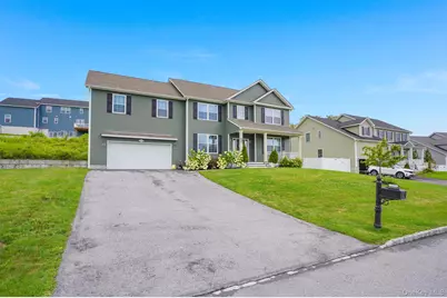 149 Stratford Drive, Poughkeepsie, NY 12603 - Photo 2