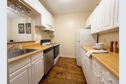 113 Academy Street, Poughkeepsie, NY 12601 - Photo 4