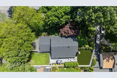 39 Marie Drive, Huntington, NY 11743 - Photo 32
