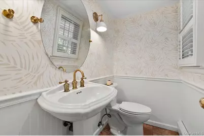 39 Marie Drive, Huntington, NY 11743 - Photo 14