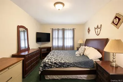 107-45 100th Street, Ozone Park, NY 11417 - Photo 8