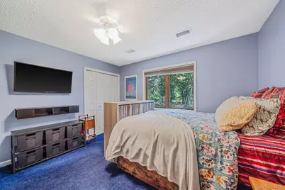 411 Robinson Avenue, Patchogue, NY 11772 - Photo 32