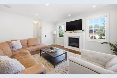 295 Dorchester Road, Garden City, NY 11530 - Photo 10