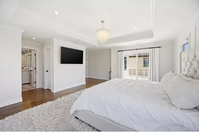 295 Dorchester Road, Garden City, NY 11530 - Photo 22