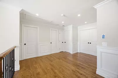 295 Dorchester Road, Garden City, NY 11530 - Photo 20