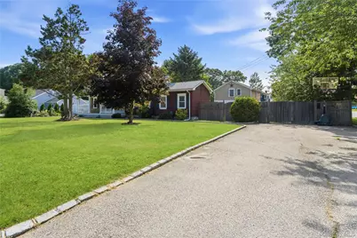 278 Ferndale Boulevard, Islip, NY 11751 - Photo 48