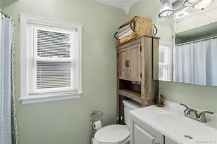 278 Ferndale Blvd, Islip, NY 11751 - Photo 20