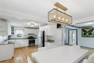 278 Ferndale Blvd, Islip, NY 11751 - Photo 10