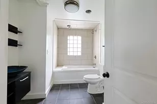 33 Fitchett St, Poughkeepsie, NY 12601 - Photo 14