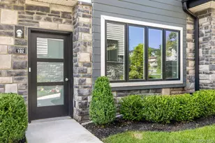 17 Lazer Ct, Spring Valley, NY 10977 - Photo 2