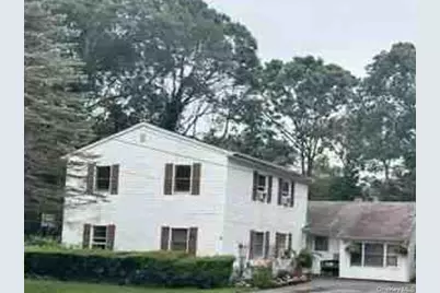 16 Astor Drive, Shirley, NY 11967 - Photo 2