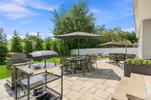 14 Elder Dr, Commack, NY 11725 - Photo 34