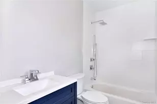 142 Second Ave, Pelham, NY 10803 - Photo 12