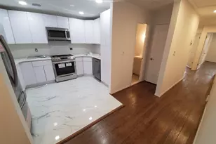 81-18 138th St, Jamaica, NY 11435 - Photo 8