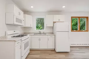 8 Swezey Ln, Middle Island, NY 11953 - Photo 16