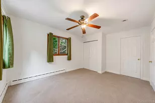 8 Swezey Ln, Middle Island, NY 11953 - Photo 20