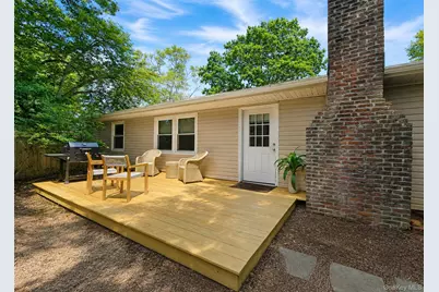 19 Pennaquid Road, Coram, NY 11727 - Photo 22