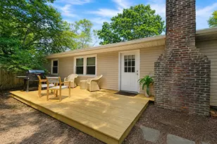 19 Pennaquid Rd, Coram, NY 11727 - Photo 22