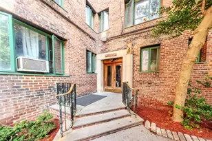 1562 Unionport Rd, Bronx, NY 10462 - Photo 1