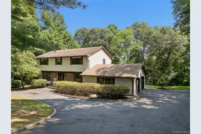 8 Pups Path, Northport, NY 11768 - Photo 1